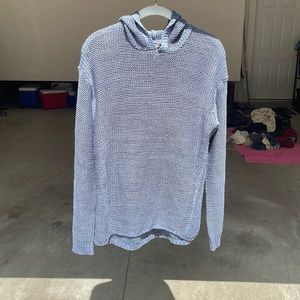 Aqua size medium knitted sweater